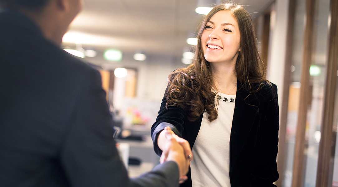 PaidInternships-535162463-Header_1084x600 Paid Internships Header Image